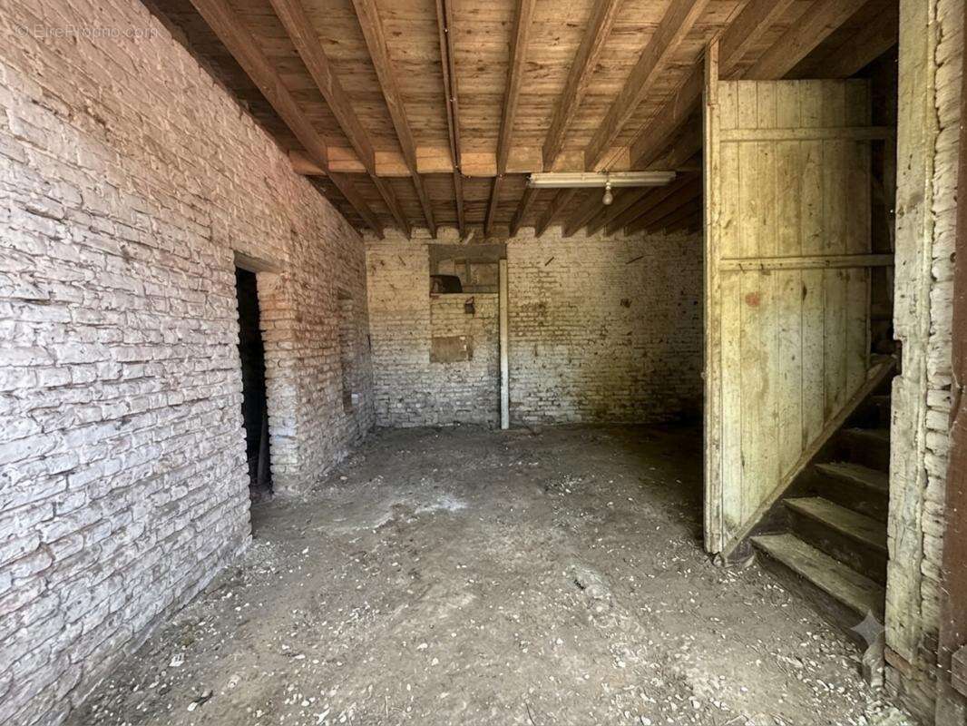 Maison de maître de caractère – bertry – 290 m² – terrain 1 700 m² - photo 18