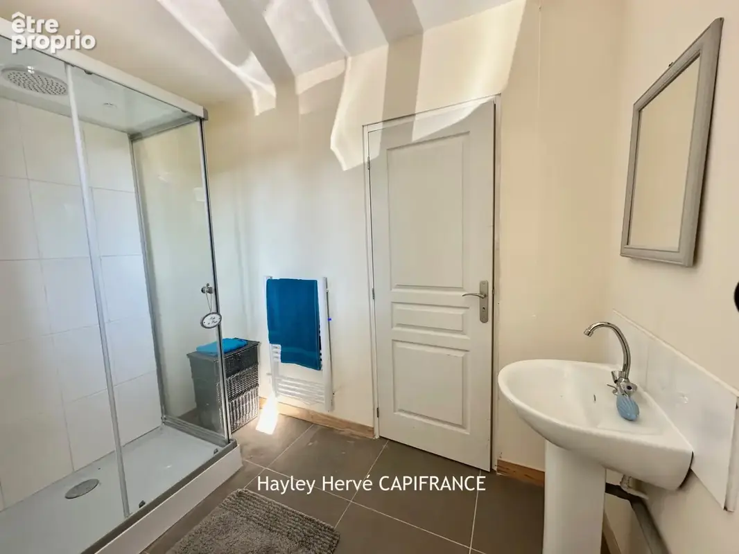 Maison individuelle avec 4 chambres, garage et terrain d'environ 2675 m² – Mortain LE NEUFBOURG (50) - Mortain - photo 21
