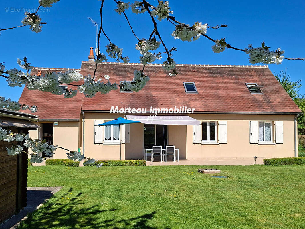 Maison à SOUDAY