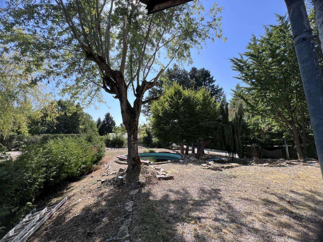 Maison 138 m² à Montbouton  - photo 20