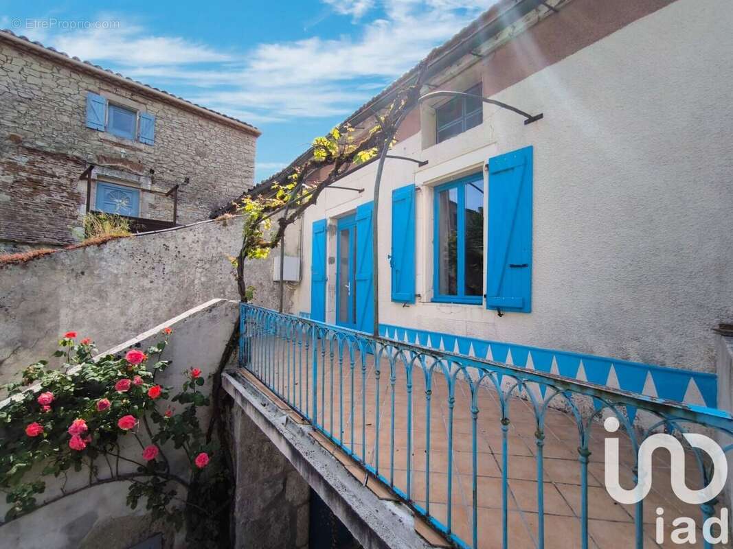 Photo 2 - Maison à LAMAGDELAINE