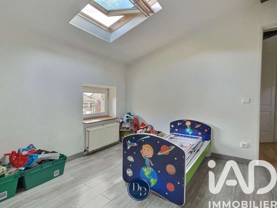 Photo 5 - Appartement à ARS-SUR-MOSELLE