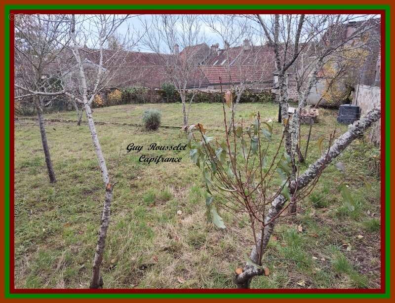 Terrain à SEMUR-EN-AUXOIS