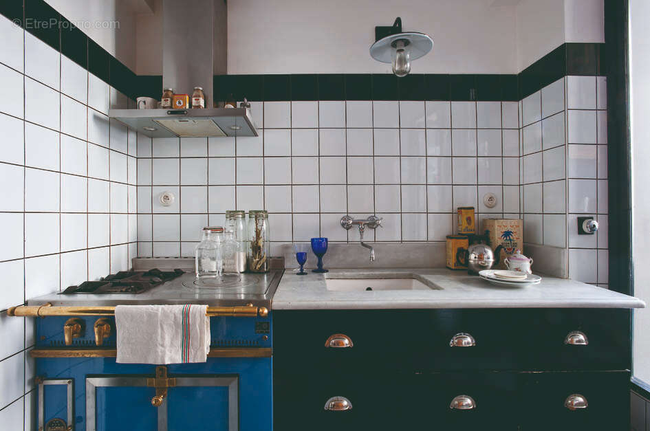 Commerce à PARIS-18E