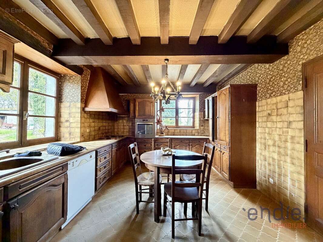 Maison à CHEVIGNEY