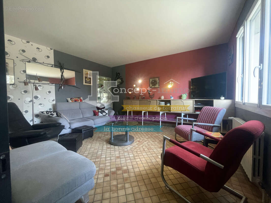 n°7 - Maison à SAINT-MAXIMIN