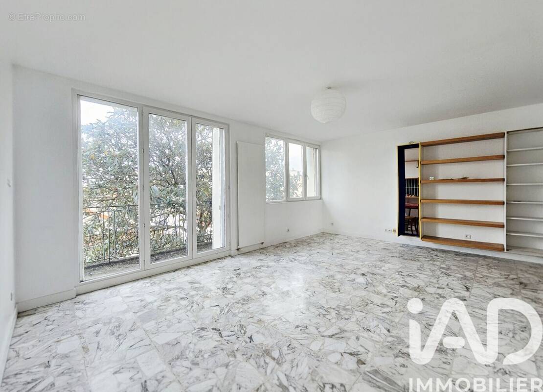 Photo 1 - Appartement à LA COURNEUVE