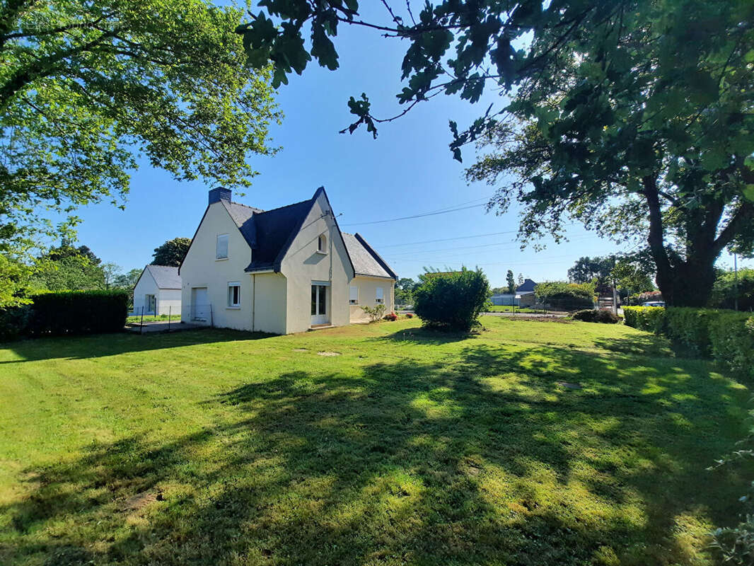 Maison à PONTCHATEAU
