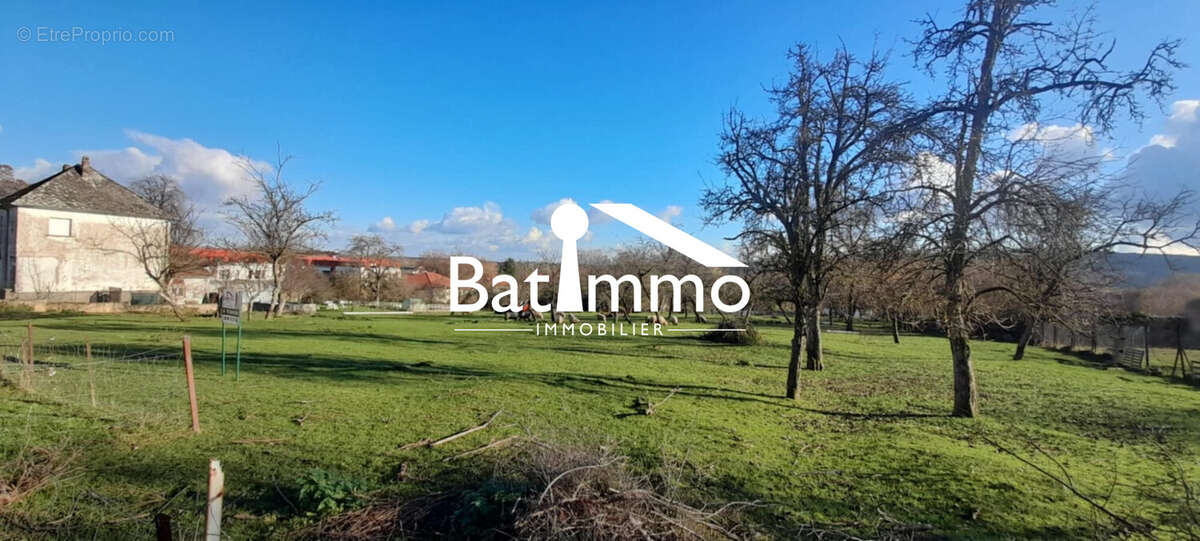 Terrain à ARS-SUR-MOSELLE