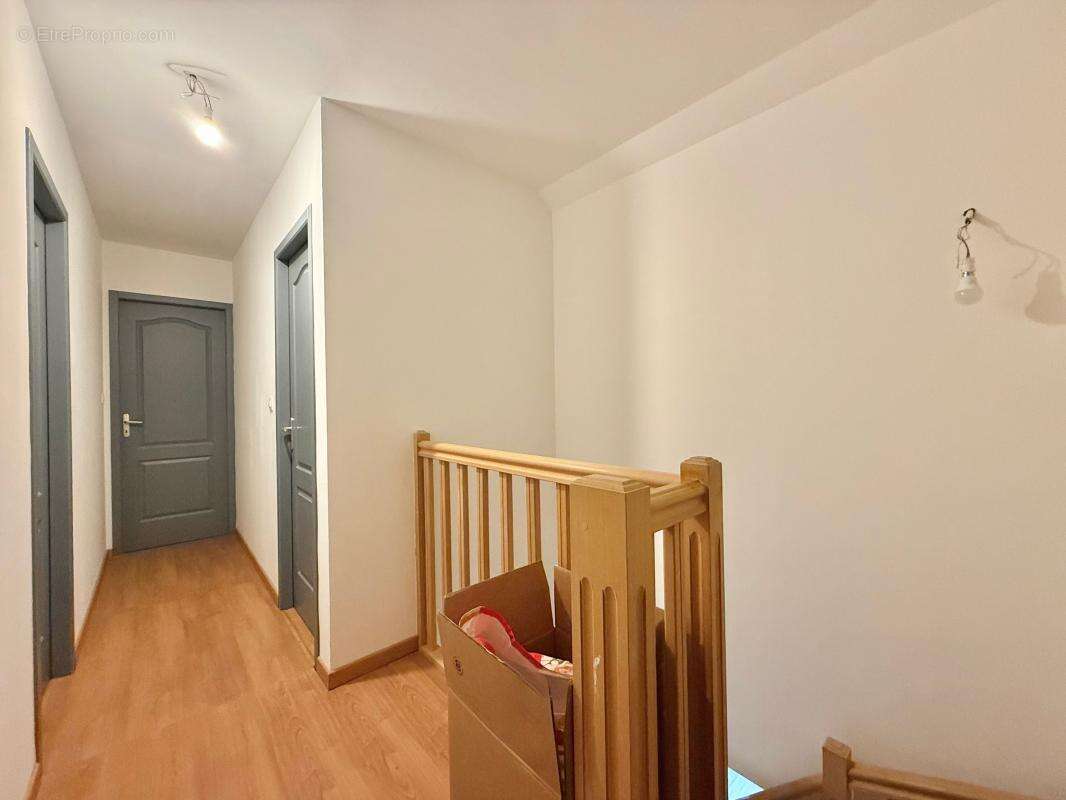 Maison à LONGECOURT-EN-PLAINE