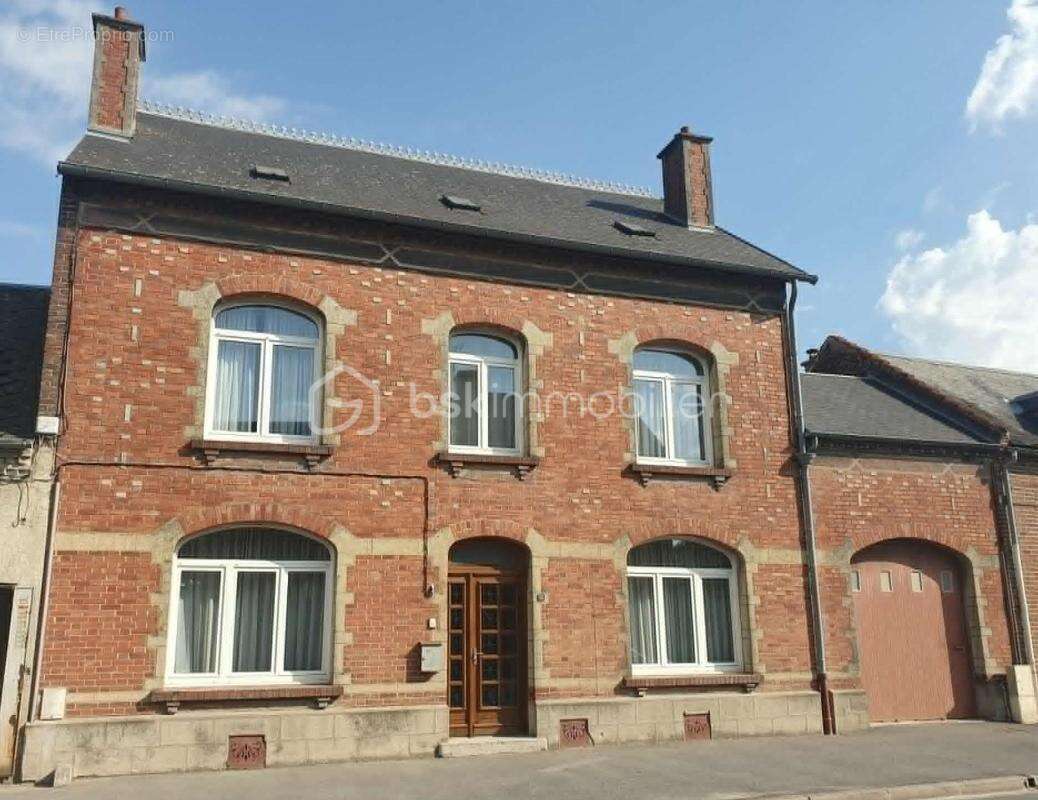 Maison à ORIGNY-SAINTE-BENOITE
