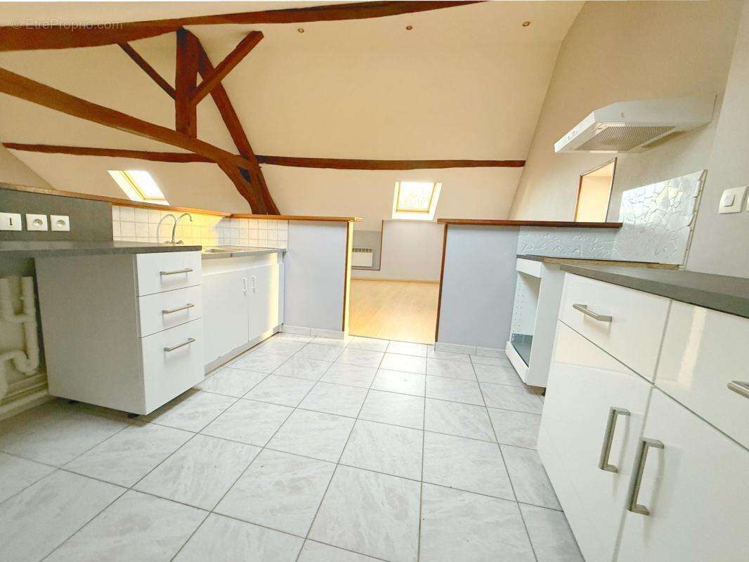 Appartement à LE CHATELET-EN-BRIE