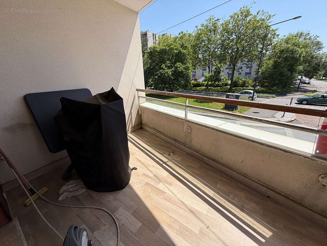 Appartement 67 m² avec terrasse - photo 2
