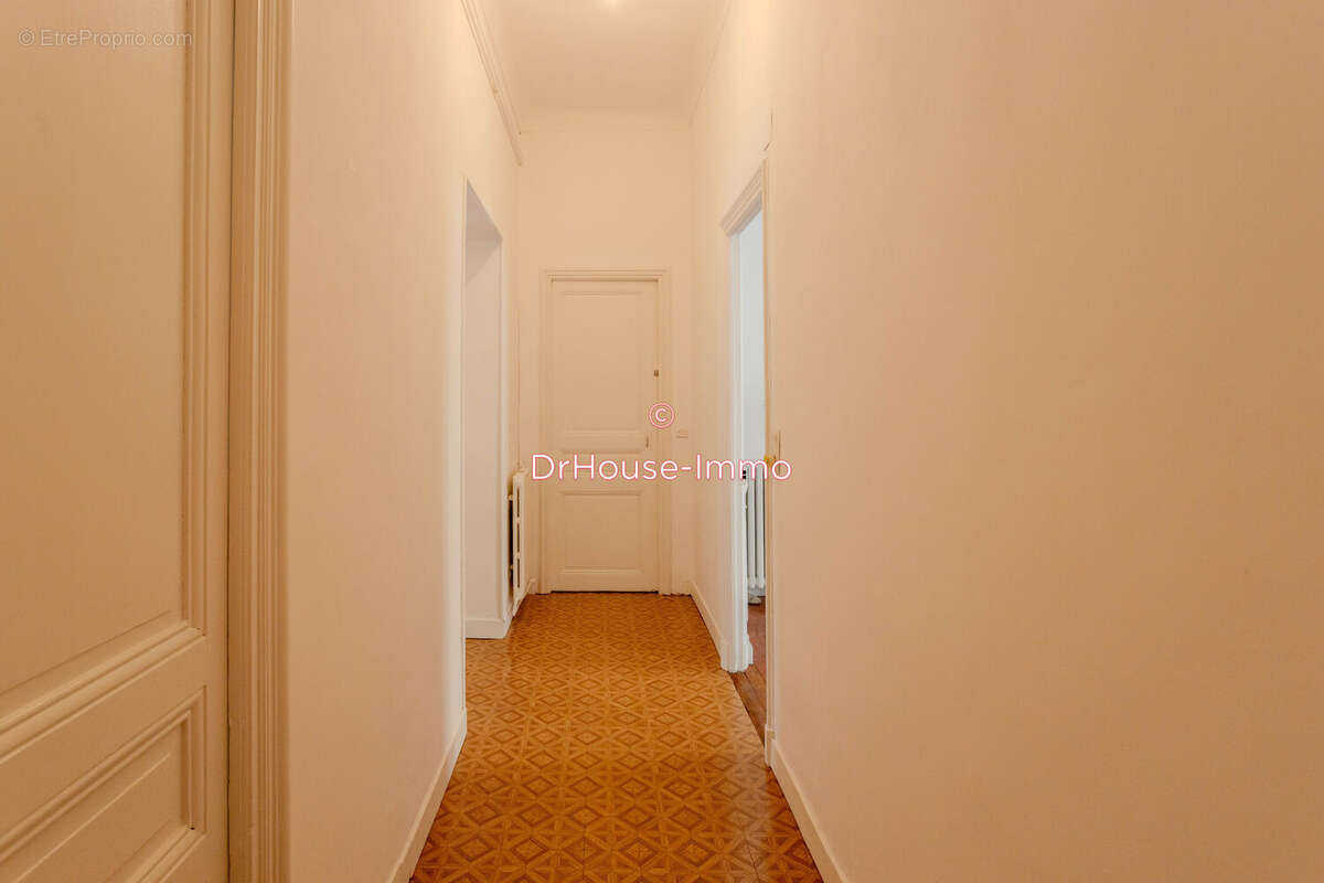 Appartement 77 m² à Nice  - photo 14