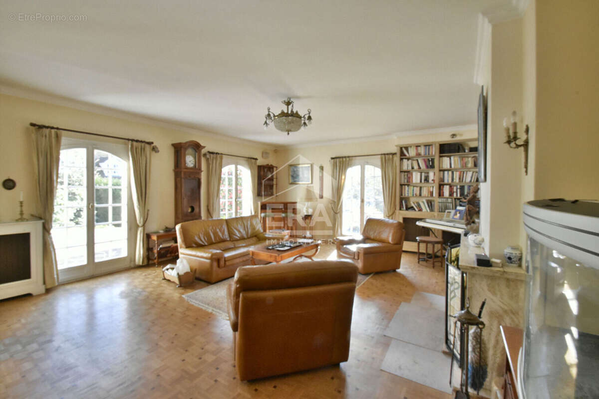 Maison 176m² à jouars-pontchartrain - photo 4
