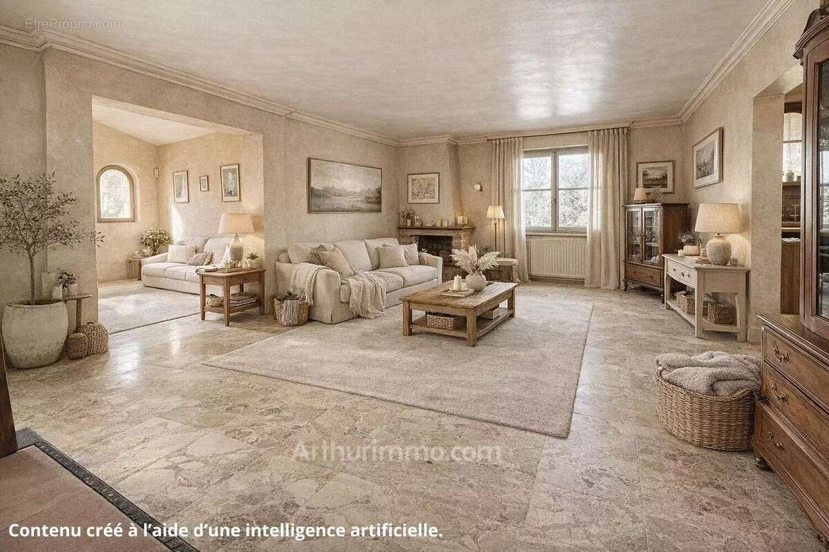 Maison à MOUANS-SARTOUX