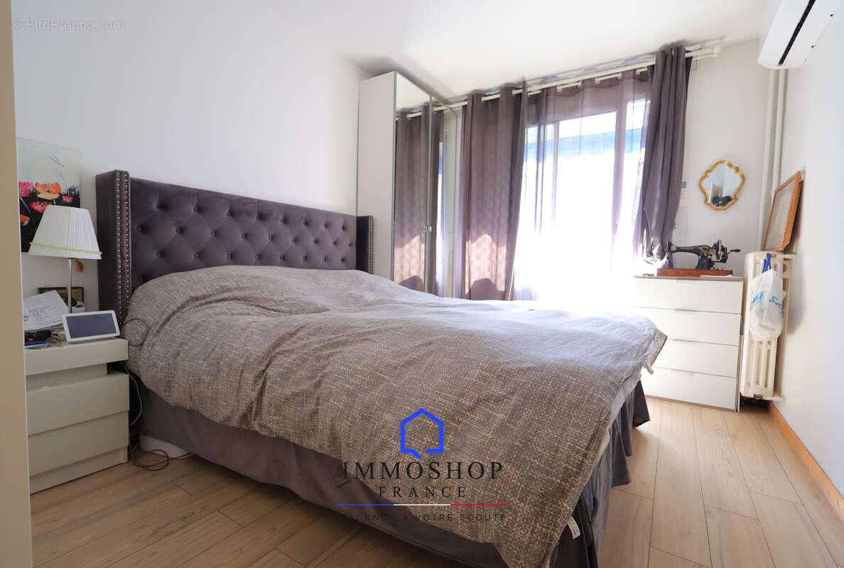 Appartement à MARSEILLE-5E