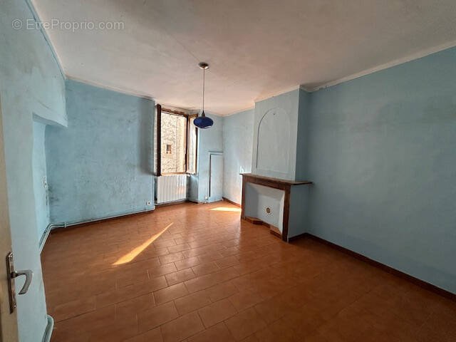 Maison à SUMENE