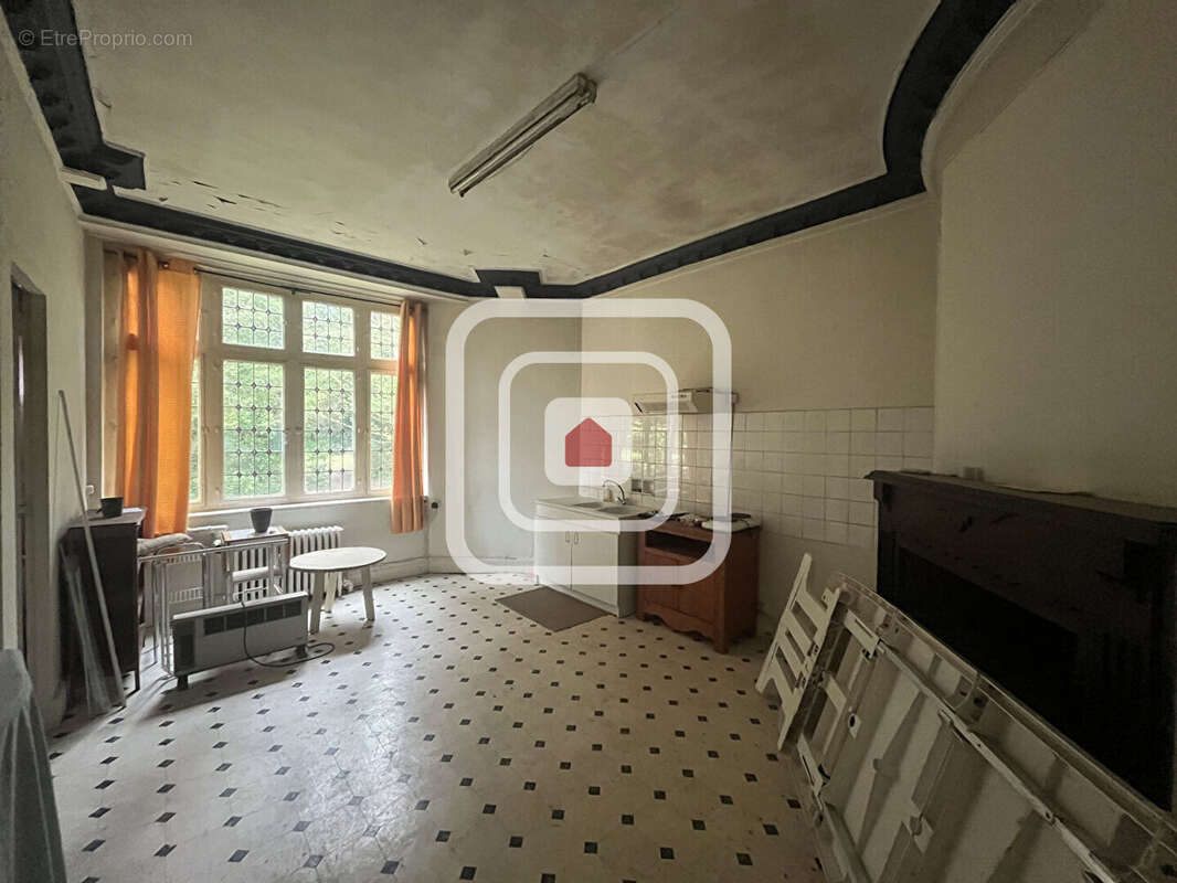 Maison à HAUSSIGNEMONT