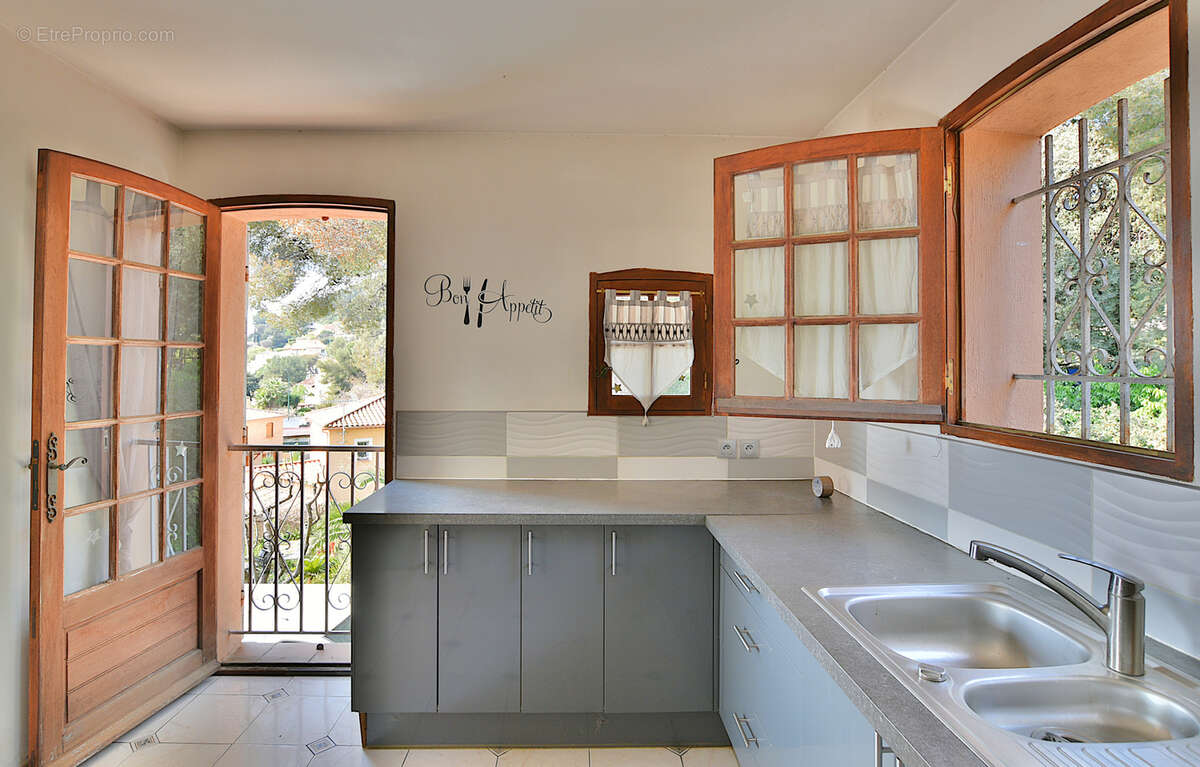 Appartement à LA GARDE