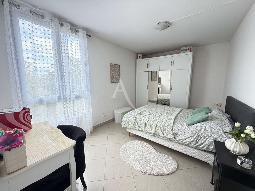 Appartement à LIVRY-GARGAN