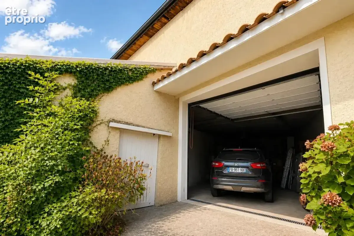 Propriété d'exception aux multiples possibilités - 384 m² - photo 27