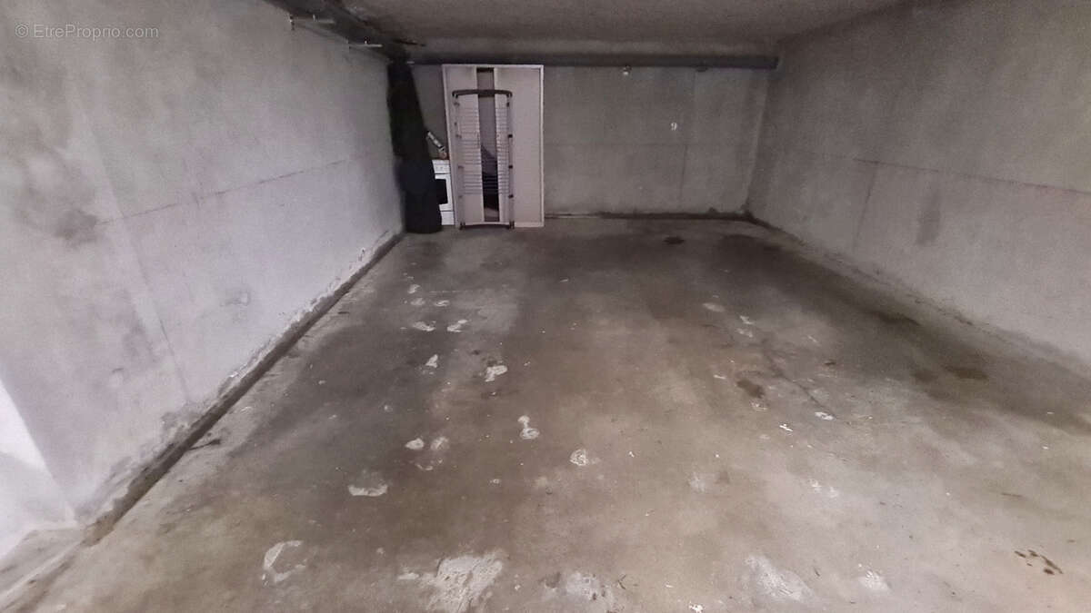 Appartement à MAUGUIO