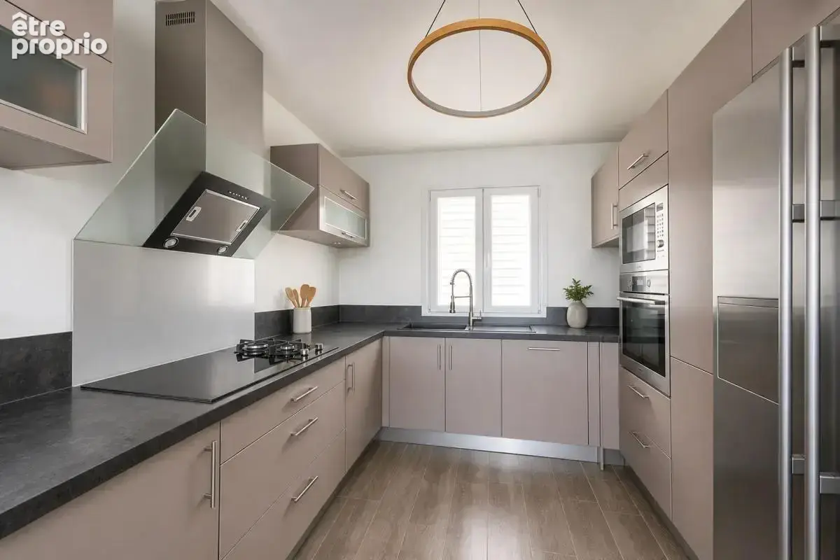 Maison de 12 pièces de 239 m2 en vente à Linas - Idéal familles - photo 9