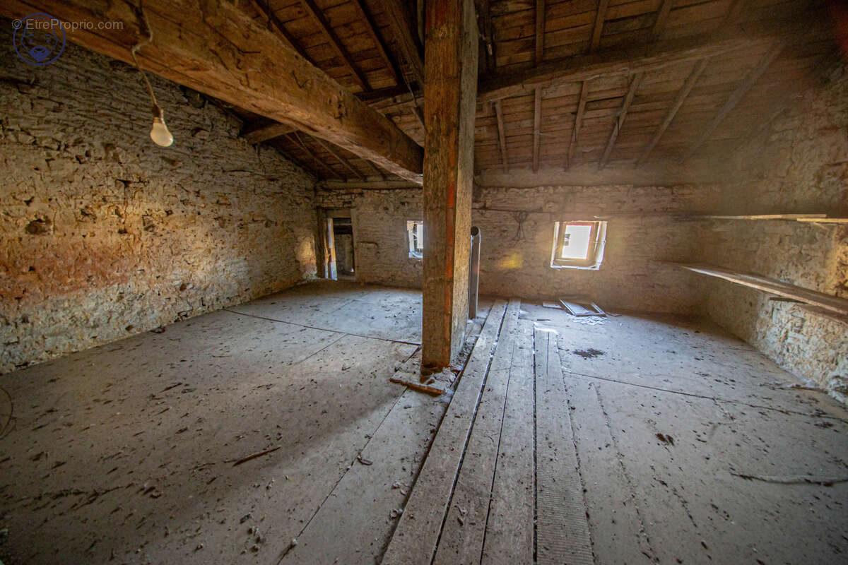 Maison à ANCERVILLE