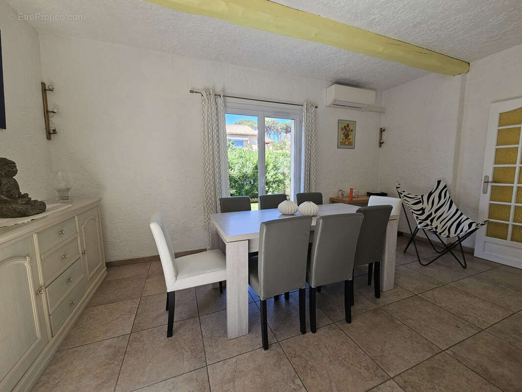 Grande villa de 6 pieces proche du centre-ville de sainte-maxime - photo 3