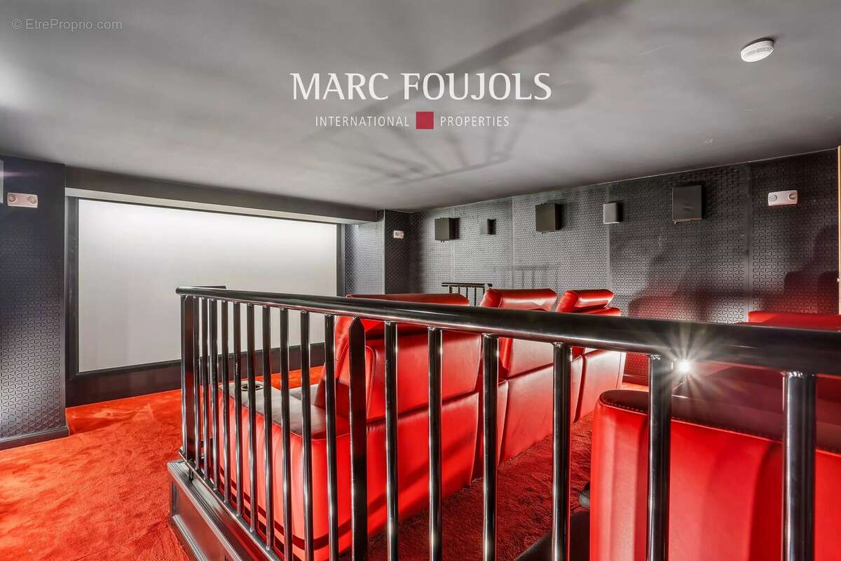 Paris 8 Monceau : immeuble de bureaux de 529 m² réparti sur 4 niveaux - photo 12