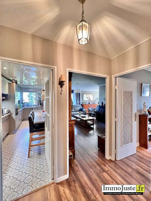 Appartement à ELANCOURT