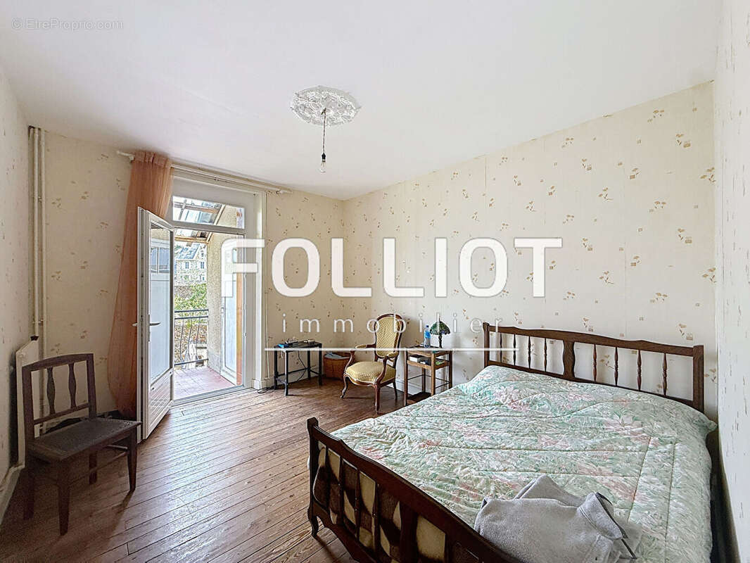 Maison à SAINT-PAIR-SUR-MER