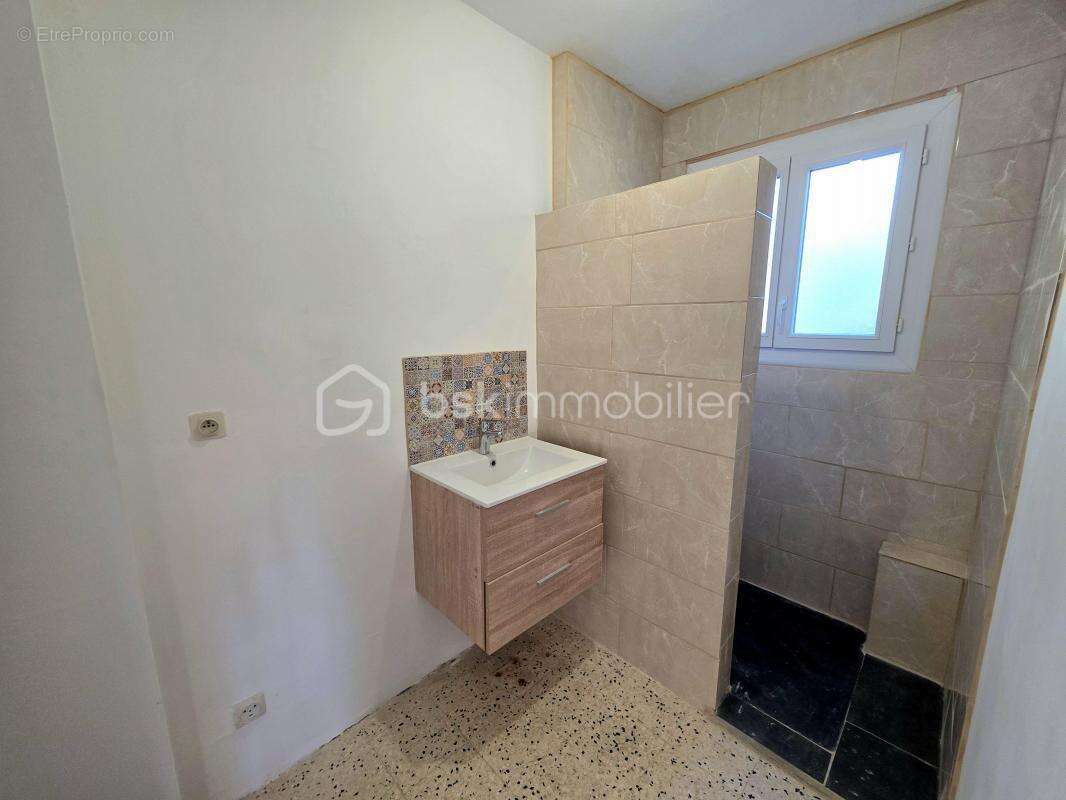 Maison à PIERRELATTE