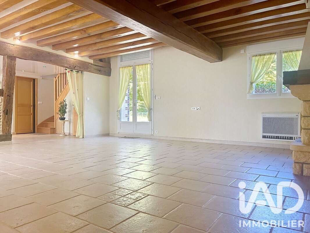 Maison 154 m² à Saint-Germain-Des-Pres  - photo 6