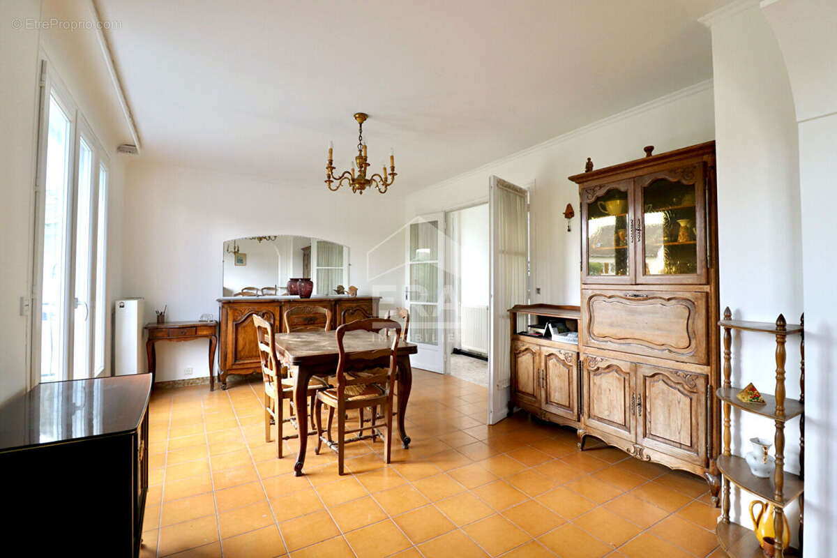 Maison à GOURNAY-SUR-MARNE