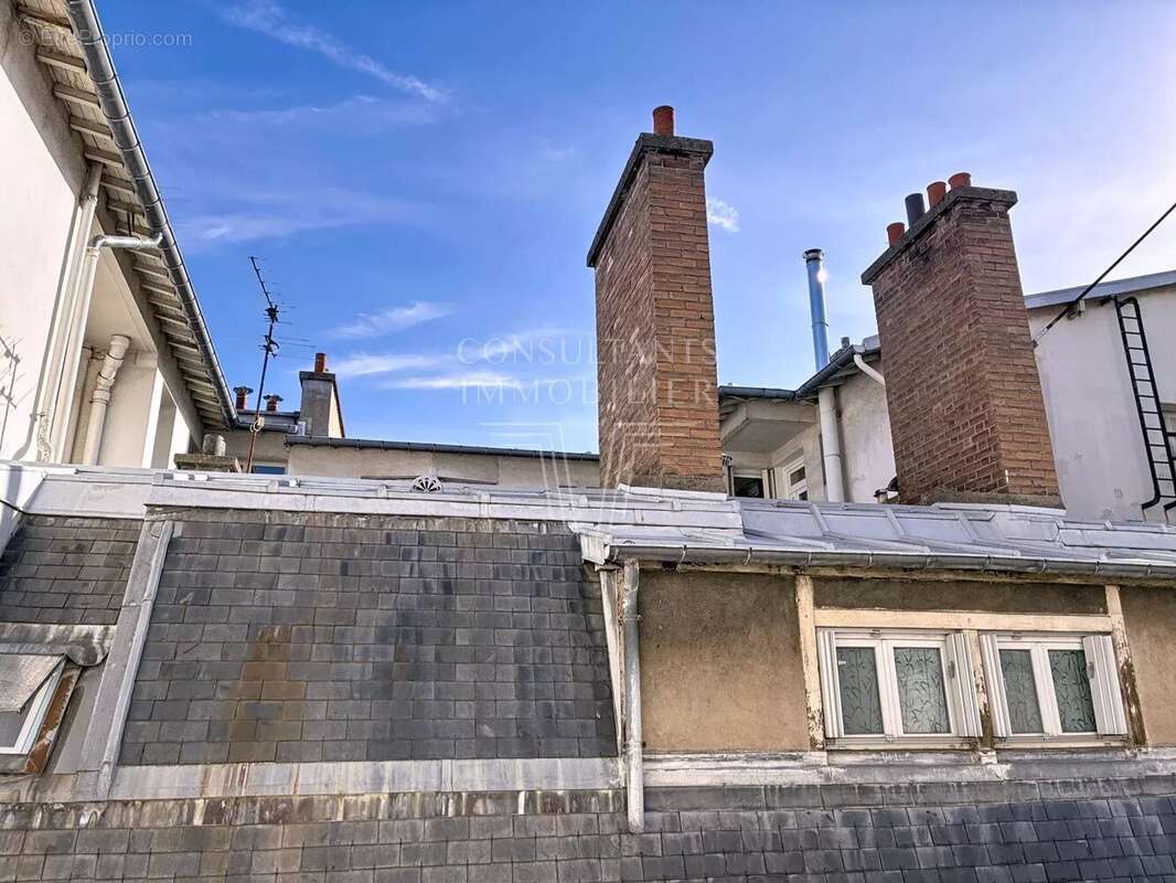 Appartement à PARIS-7E