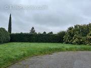 Terrain à LORIOL-SUR-DROME