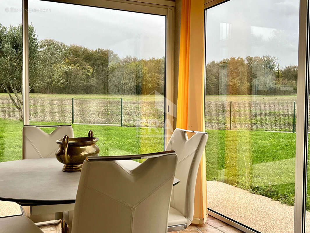 Maison à SAINT-SULPICE-DE-ROYAN