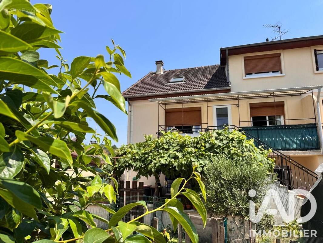 Photo 1 - Appartement à SUCY-EN-BRIE
