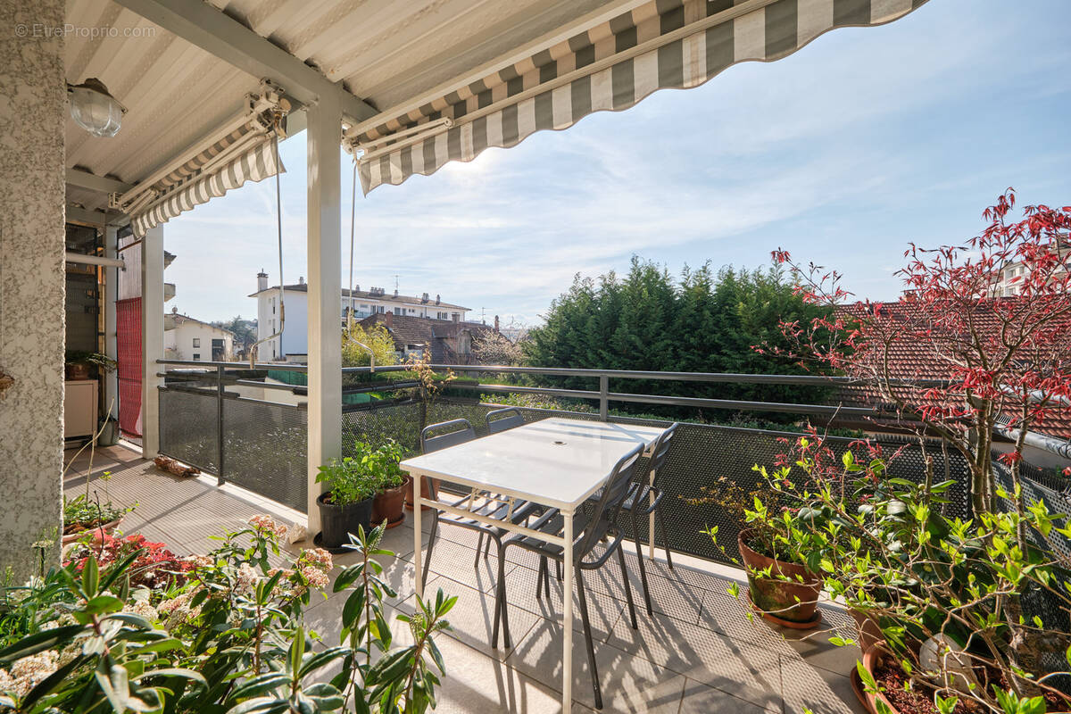 Appartement à CRAN-GEVRIER