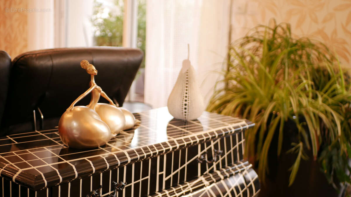 Appartement à BARAQUEVILLE