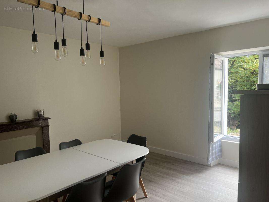 Maison 77 m² à Merigny  - photo 6