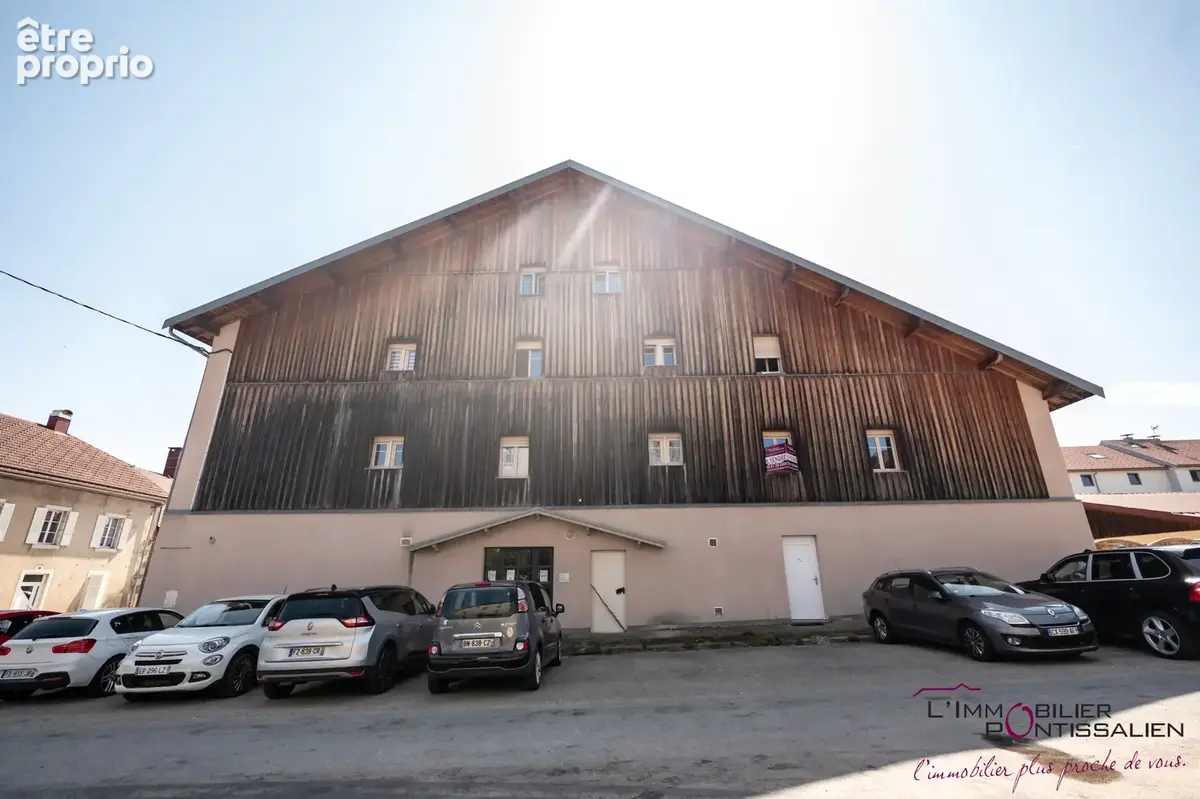 Appartement centre village MOUTHE - photo 21