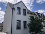 Maison à SARTROUVILLE