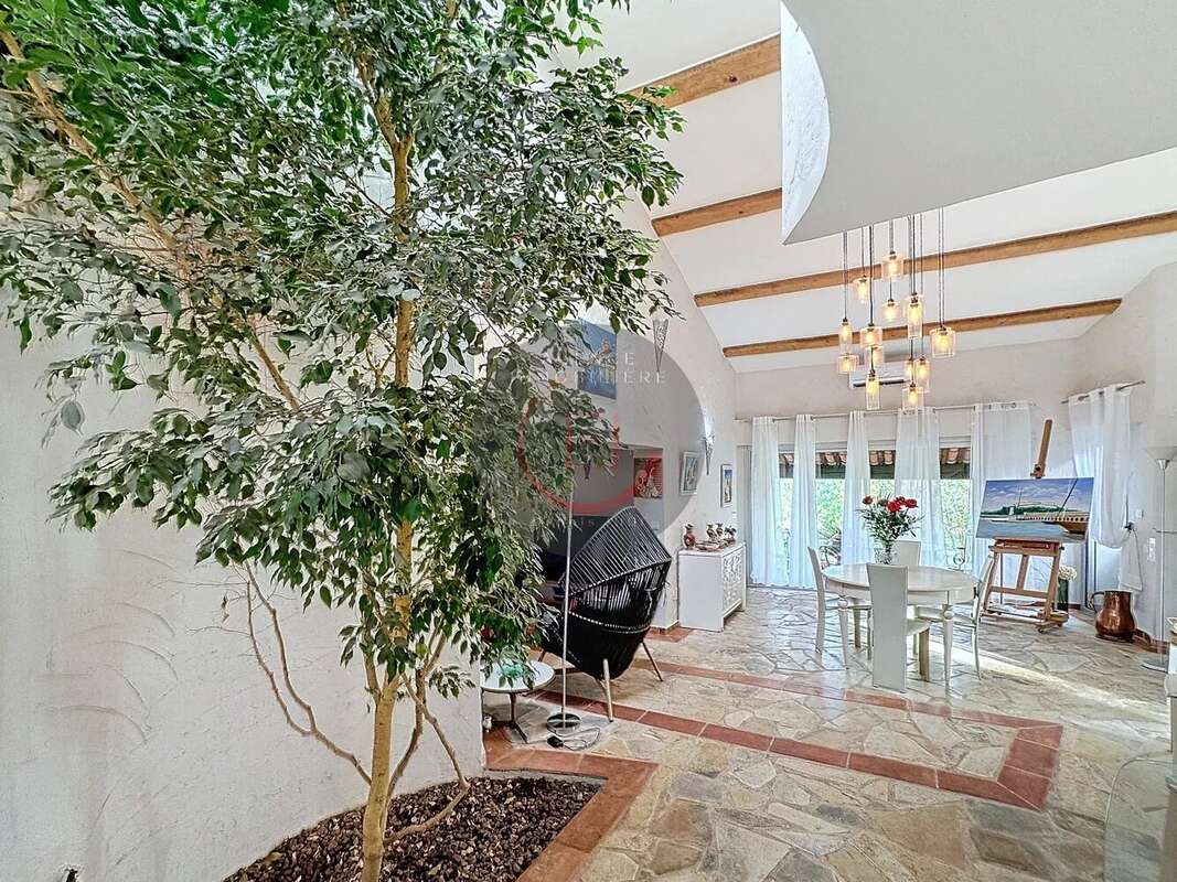 Maison à LES ADRETS-DE-L'ESTEREL