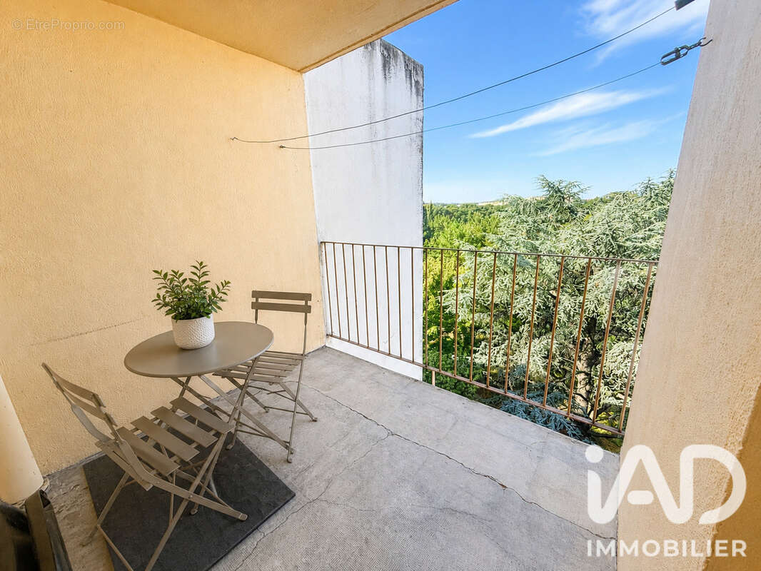 Appartement 82 m² à Nimes  - photo 3