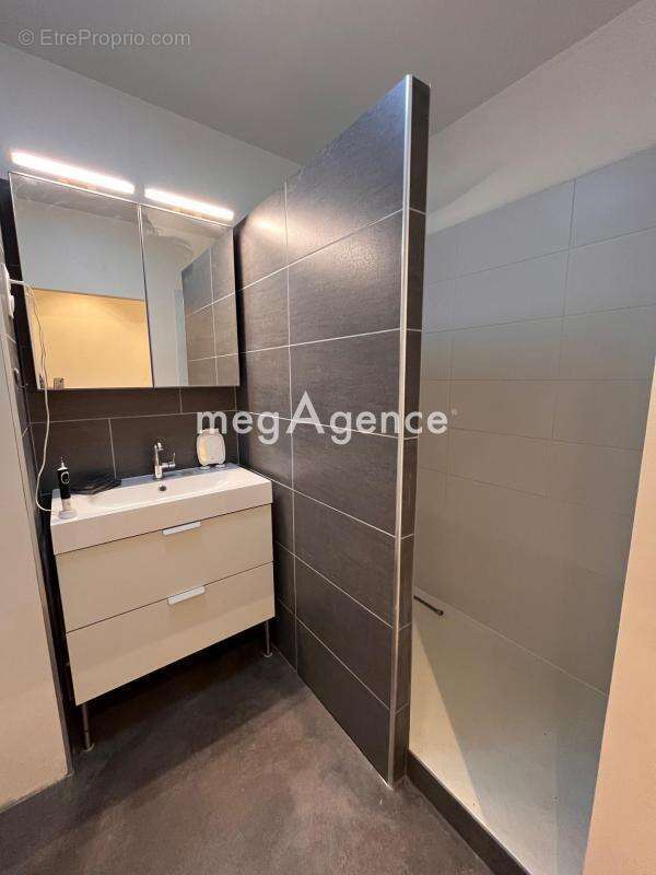 Appartement à MAREIL-MARLY