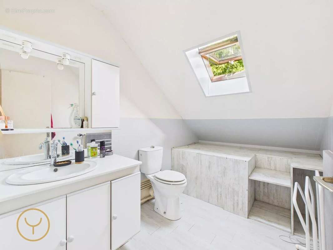 Maison à VALLANT-SAINT-GEORGES