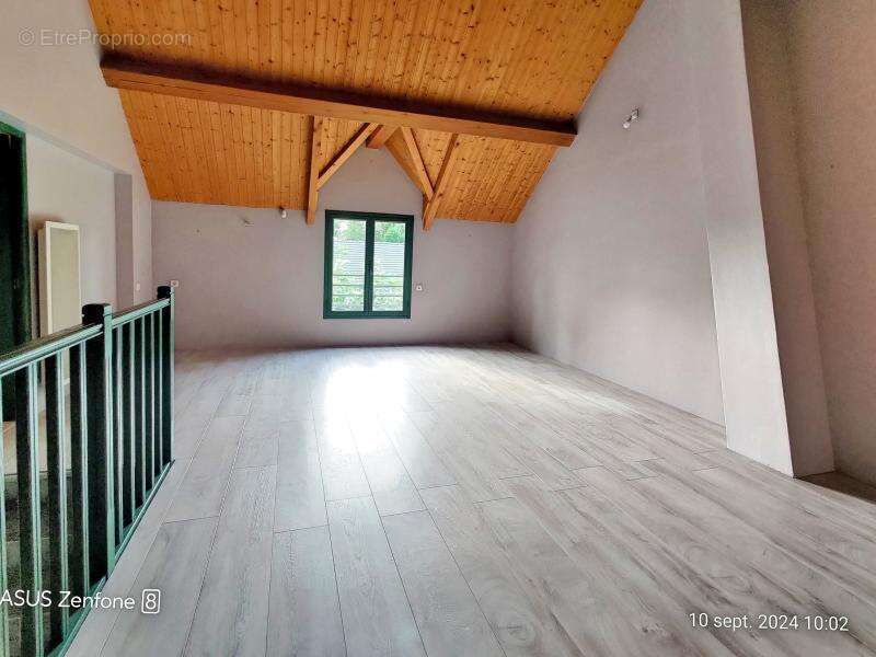 Maison à MOUSSEAUX-SUR-SEINE